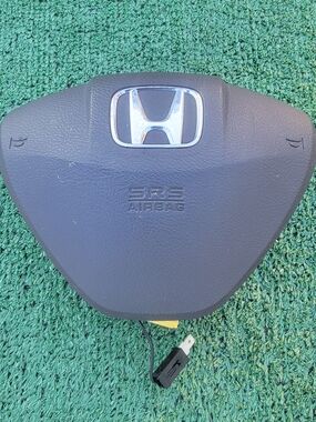 2009-2014 Honda Fit Insight Black Steering Wheel Airbag Center Cover